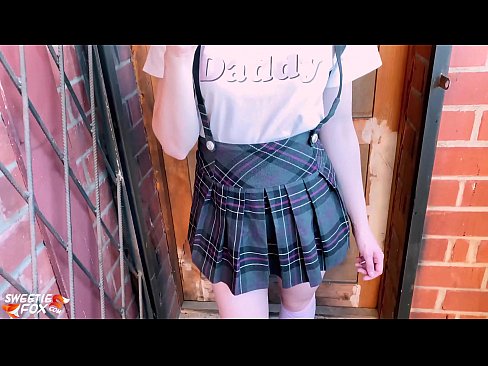 ❤️ Schoolgirl nyedot kontol nya deeply jeung fucks tinimbang kelas. ❤️ Poro kualitas dina su.eviewporn.ru ﹏